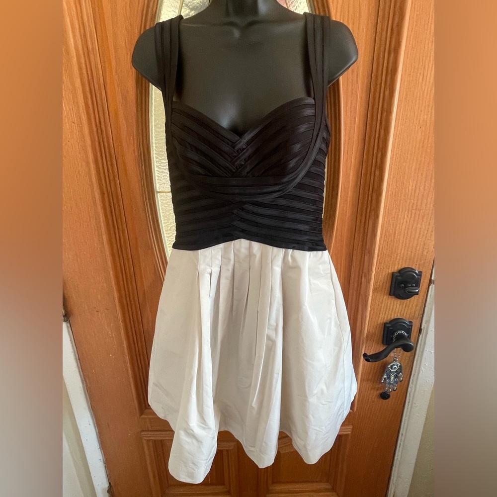 BCBG Max Azria Cocktail Dress with Pockets, Two-toned Black & White, Size 10